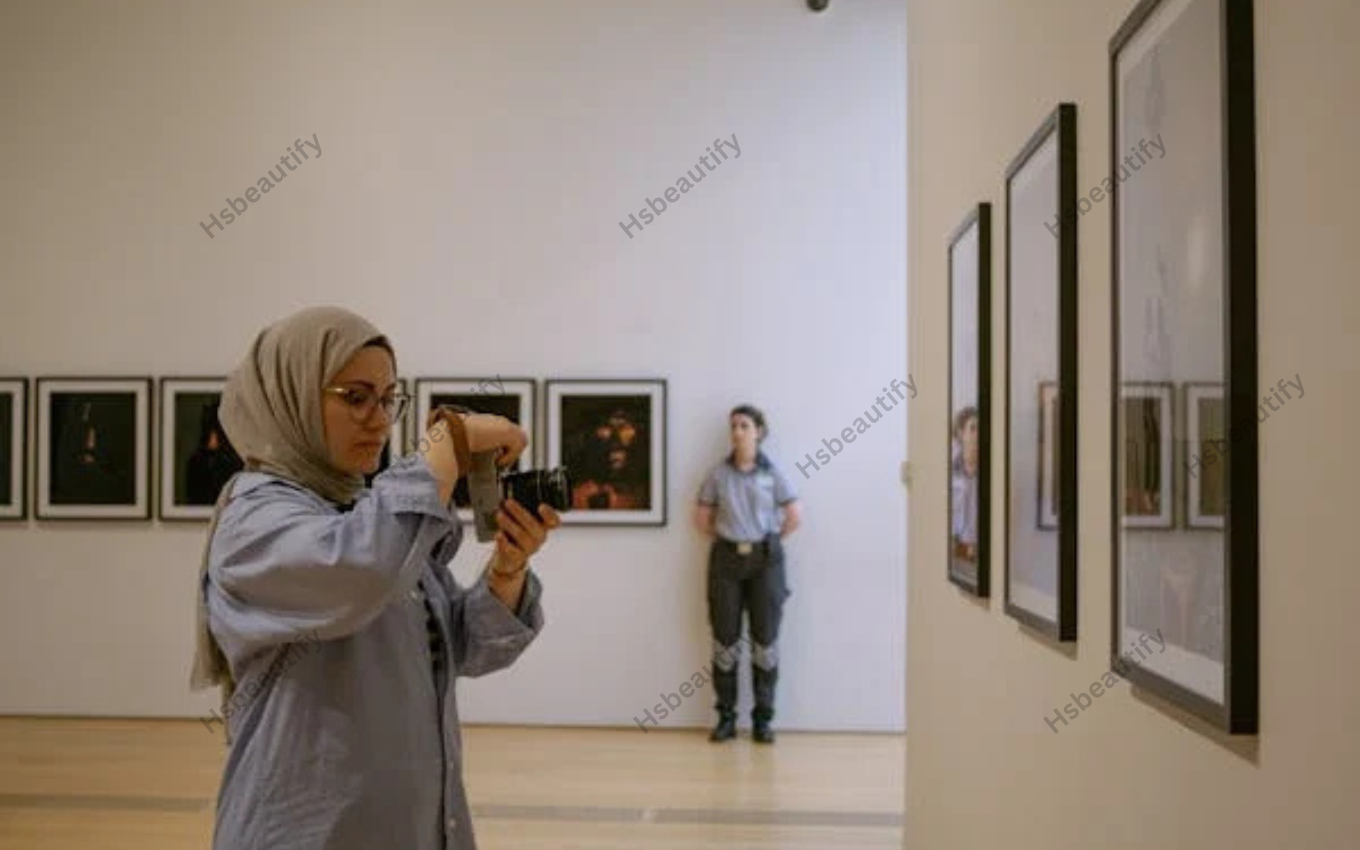 What to Wear for a Museum Visit